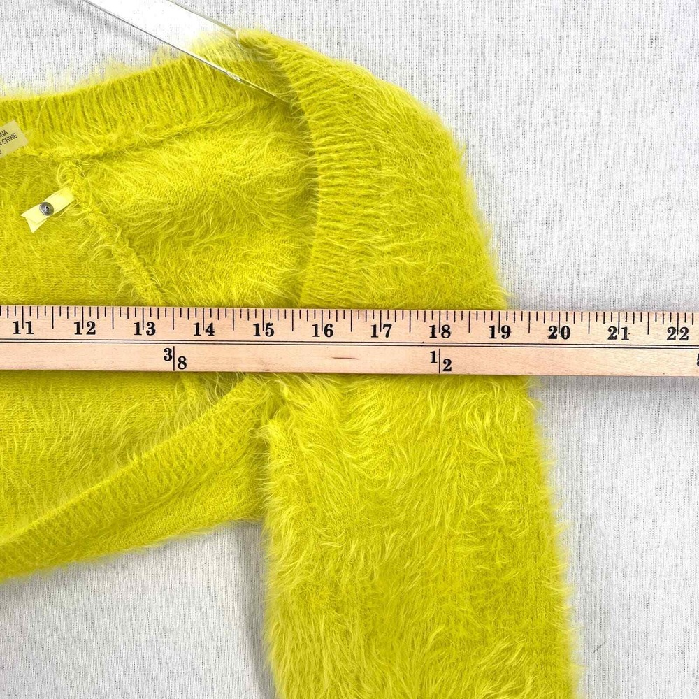 ALICE + OLIVIA Luetta Shrug Only Women Small Neon Lime Fuzzy Cropped Long Sleeve - Picture 9 of 13